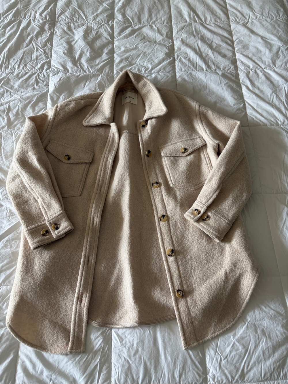 Aritzia Women’s Cream Jacket - Classic Button-Down Coat